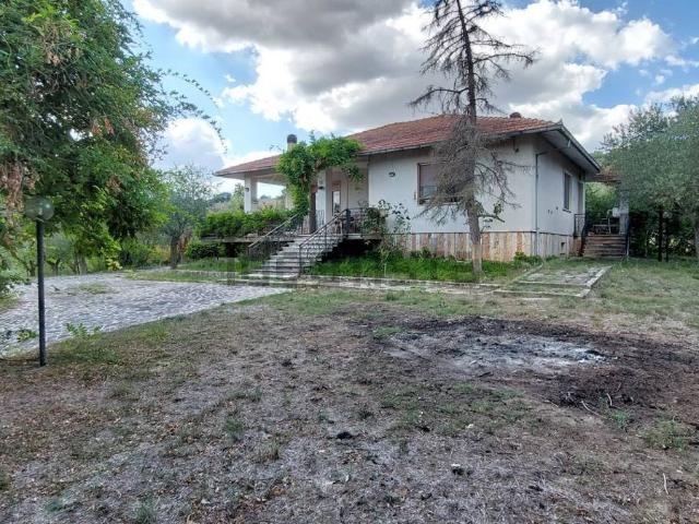 Villetta indipendente in vendita di 90 m² in Strada Senza Nome