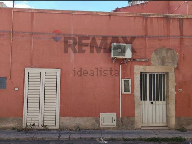 Villetta indipendente in vendita di 90 m² in Via Torquato Tasso, 51