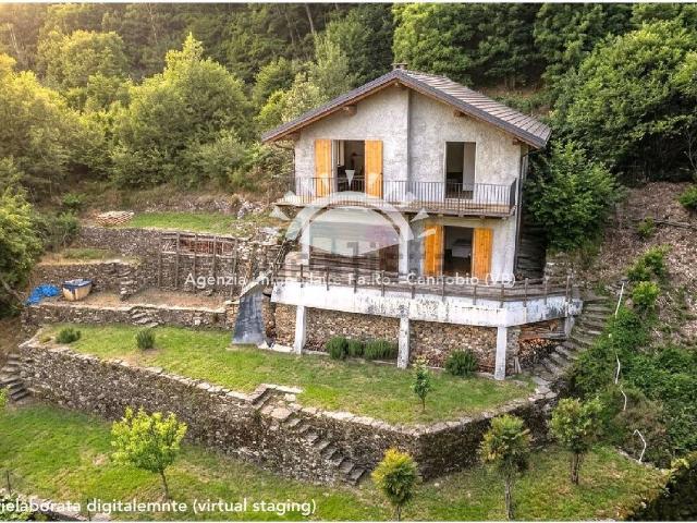 Villetta indipendente in vendita di 90 m² in Via Verazzi