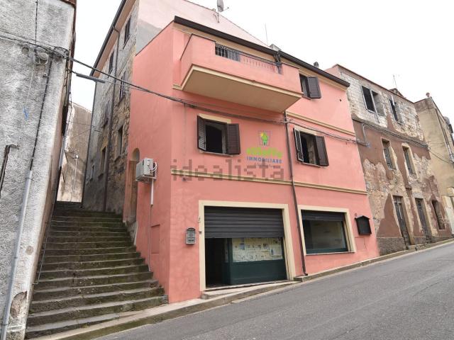 Villetta indipendente in vendita di 90 m² in Via Vittorio Emanuele, 7