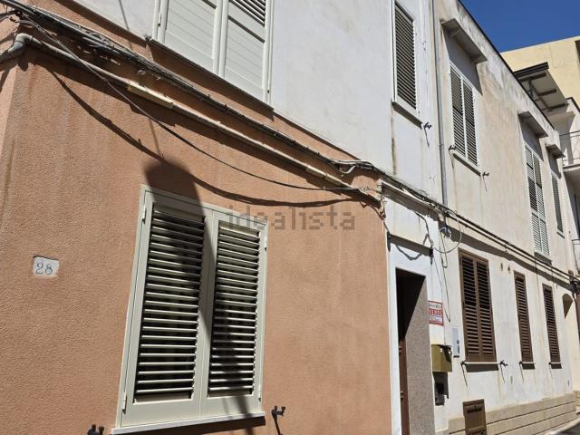 Villetta indipendente in vendita di 90 m² in Via Benedetto d&apos Acquisto