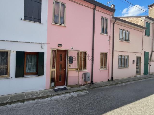 Villetta indipendente in vendita di 90 m² in Via Borgata Romani