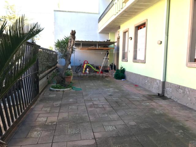 Villetta indipendente in vendita di 90 m² in Via Buonarroti, 2