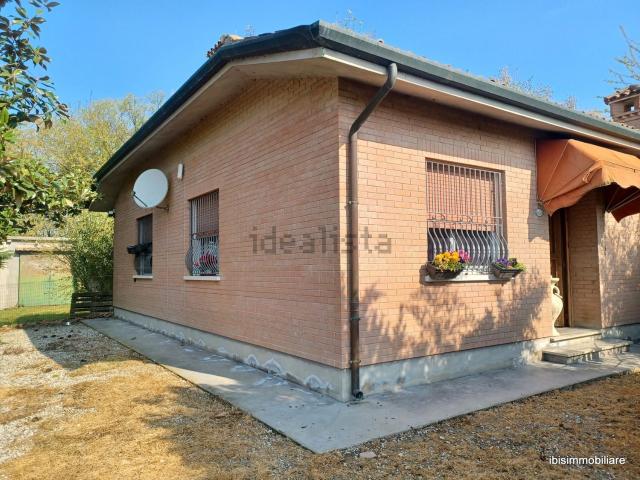 Villetta indipendente in vendita di 90 m² in Via Ca&apos  Rossa