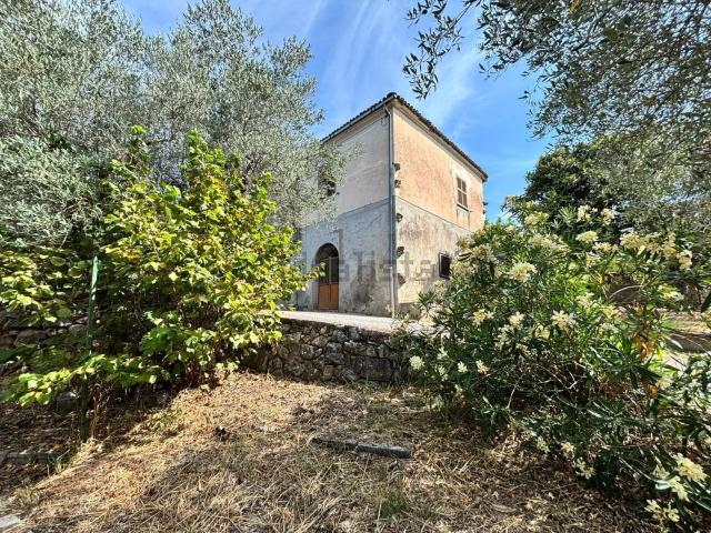 Villetta indipendente in vendita di 90 m² in Via della Valle