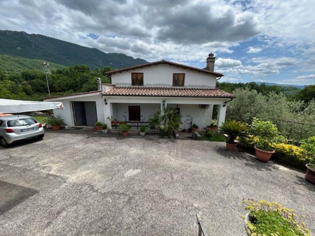 Villetta indipendente in vendita di 90 m² in Via Delle Castagne