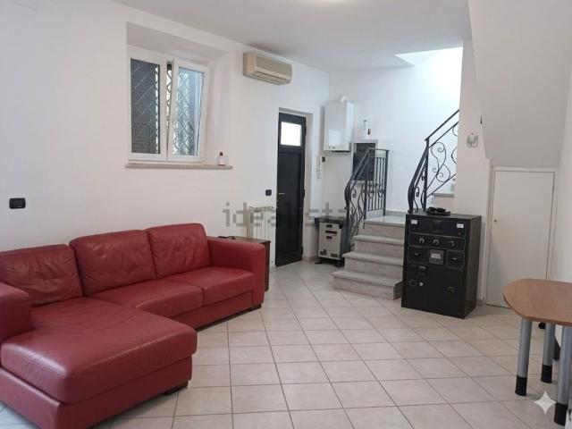Villetta indipendente in vendita di 90 m² in Via di Coteto