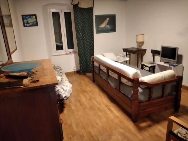 Villetta indipendente in vendita di 90 m² in Via Emilia, 25