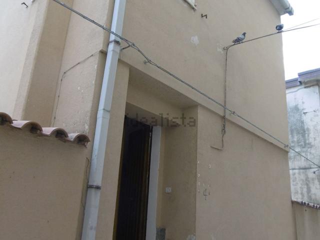 Villetta indipendente in vendita di 90 m² in Via Enzo Bassi, 4
