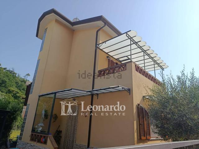 Villetta indipendente in vendita di 90 m² in Via Fontana, 85