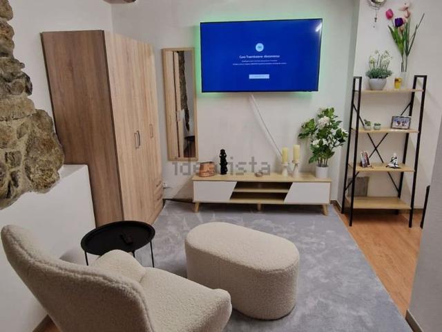 Villetta indipendente in vendita di 90 m² in Via Gabbio