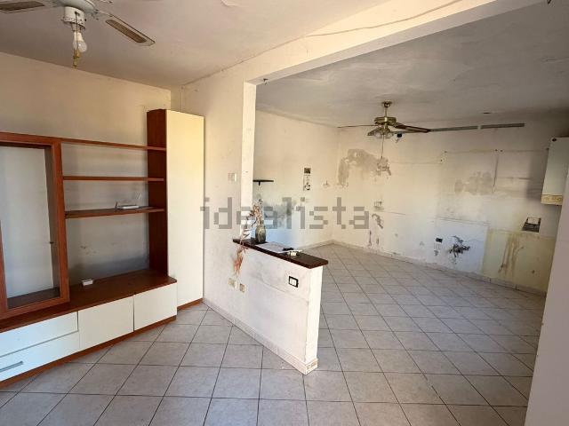Villetta indipendente in vendita di 90 m² in Via Isolella Bassa