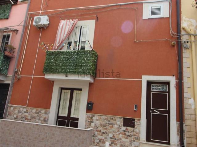 Villetta indipendente in vendita di 90 m² in Via Mentana