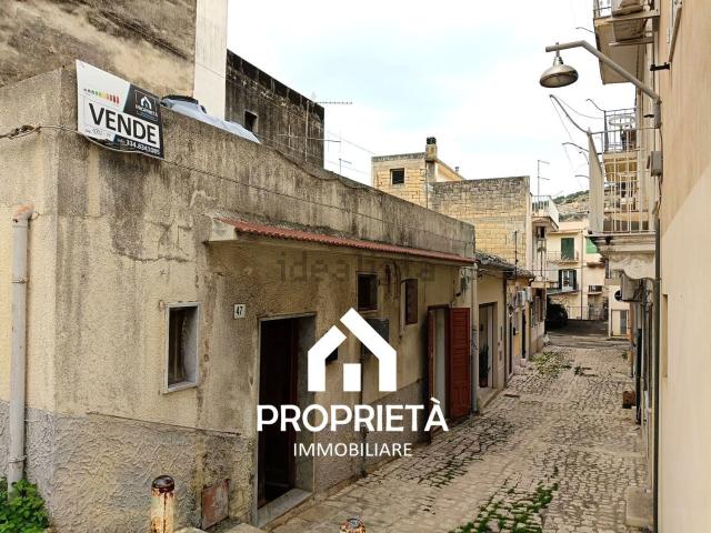 Villetta indipendente in vendita di 90 m² in Via Media Palme, 491