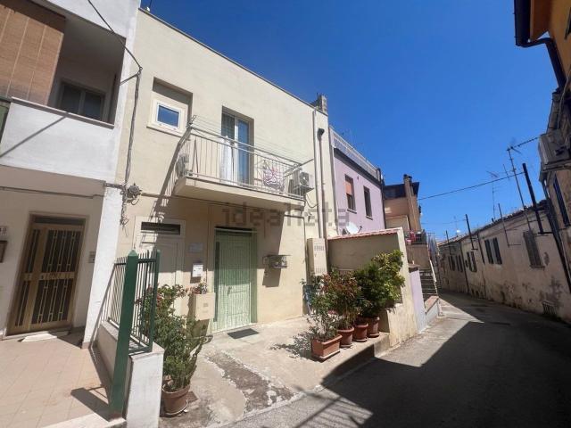 Villetta indipendente in vendita di 90 m² in Via Poerio, 44