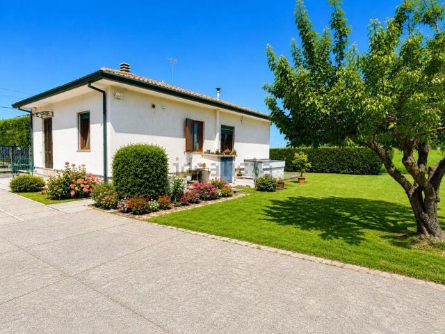 Villetta indipendente in vendita di 90 m²
