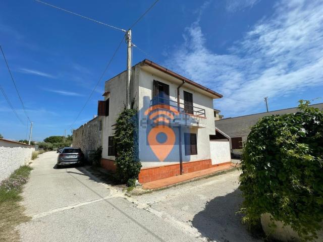 Villetta indipendente in vendita di 91 m² in Strada 84, 10