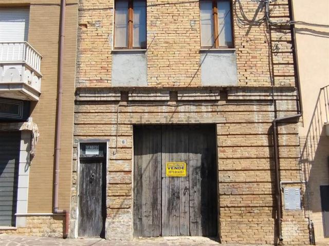 Villetta indipendente in vendita di 91 m² in Via Dante Alighieri