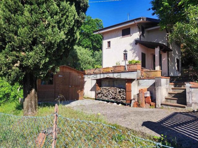 Villetta indipendente in vendita di 91 m² in Via del Ponte