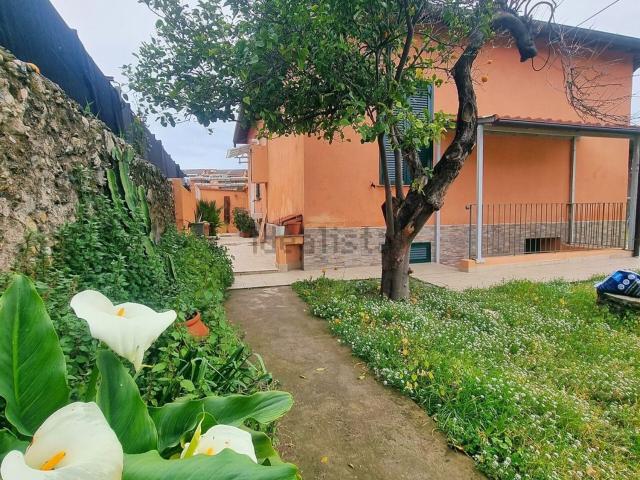 Villetta indipendente in vendita di 92 m²