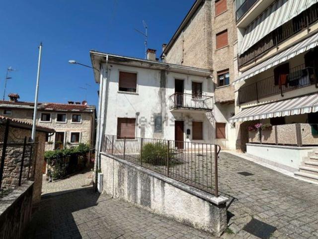 Villetta indipendente in vendita di 97 m² in Borgo Paglia, 7
