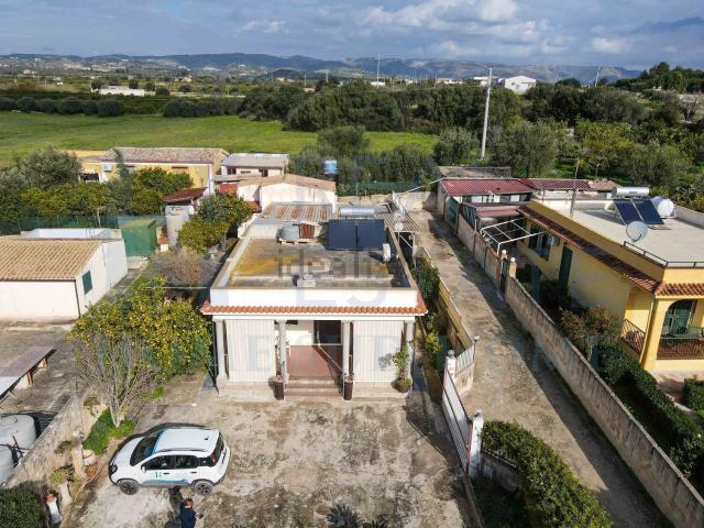 Villetta indipendente in vendita di 97 m² in Via Tommaso Fazello, 228