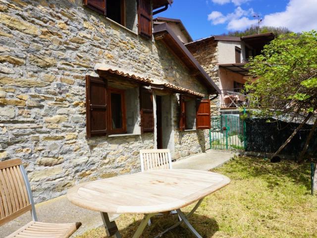 Villetta indipendente in vendita di 97 m² in Via San Tommaso, 1