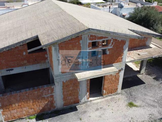 Villetta indipendente in vendita di 940 m² in Via Lipari