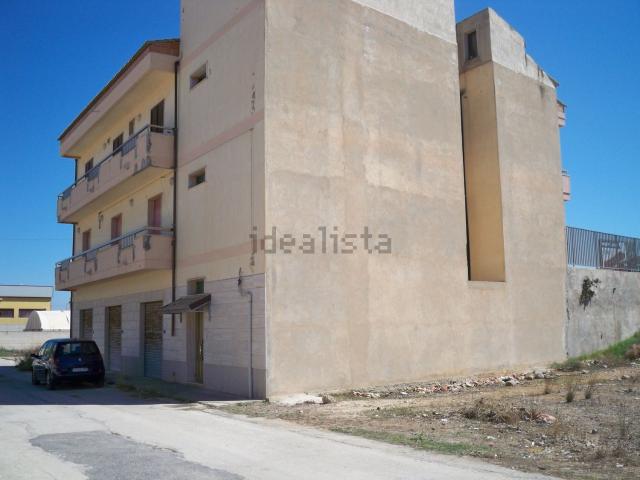 Villetta indipendente in vendita di 940 m² in Via Vittorio Bachelet