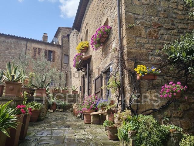 Villetta indipendente in vendita di 94 m² in Via del Borgo