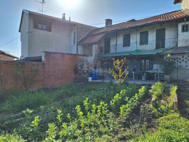 Villetta indipendente in vendita di 95 m² in Frazione Aimone