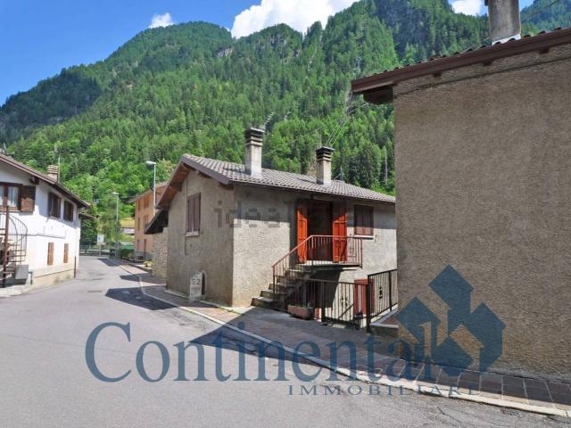 Villetta indipendente in vendita di 95 m² in Piazza Bagini Giovanni, 23