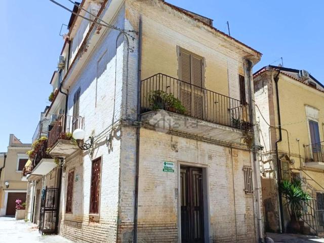 Villetta indipendente in vendita di 95 m² in Vico Curvo, 53