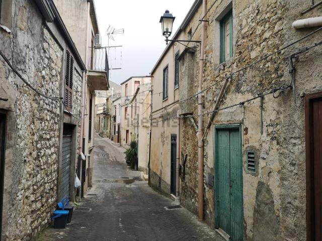 Villetta indipendente in vendita di 95 m² in Via Alcide De Gasperi, 29