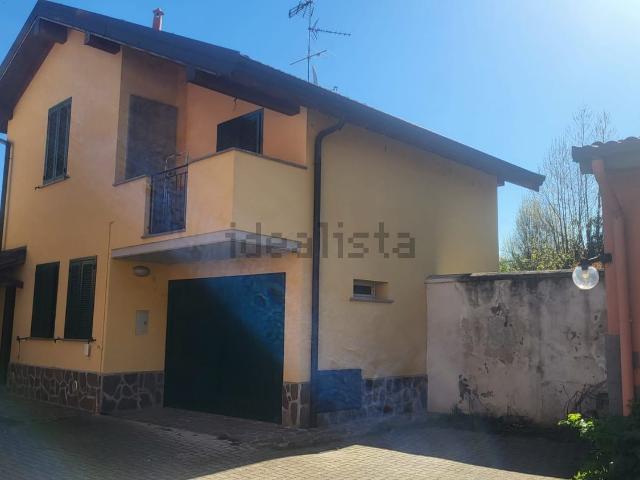 Villetta indipendente in vendita di 95 m² in Via Alessandro Santagostino, 57