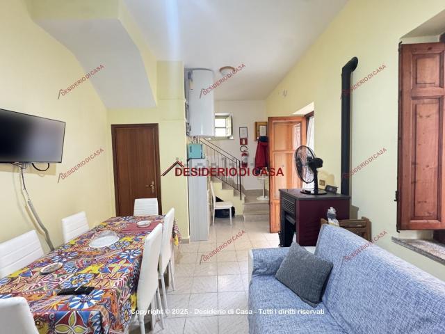 Villetta indipendente in vendita di 95 m² in Via Bellacera