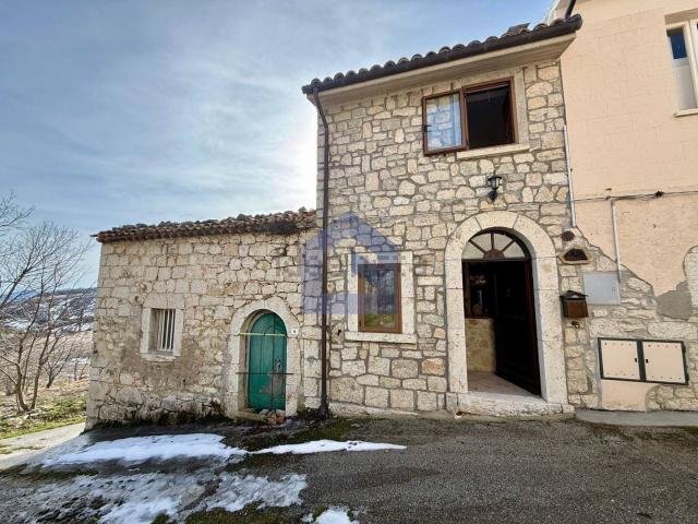Villetta indipendente in vendita di 95 m² in Via Guglielmo Marconi, 4