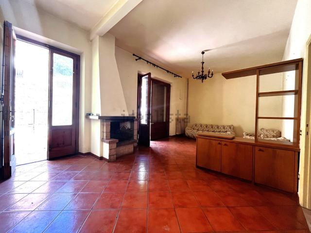 Villetta indipendente in vendita di 95 m² in Via Montalbano