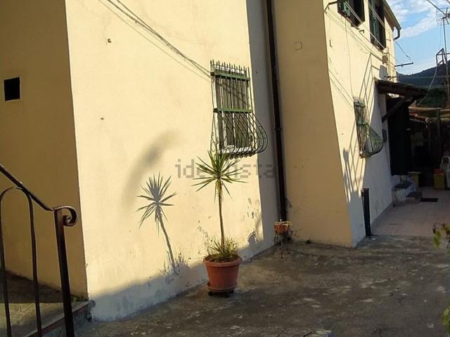 Villetta indipendente in vendita di 96 m² in Via Caderiva, 18
