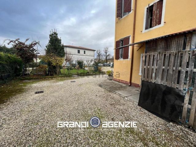 Villetta indipendente in vendita di 96 m² in Via del Borgo, 42