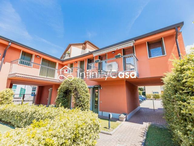 Villetta indipendente in vendita di 96 m² in Via Luciano Manara