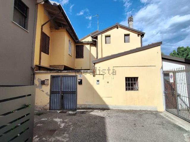 Villetta indipendente in vendita di 96 m² in Via Paolo Gorini