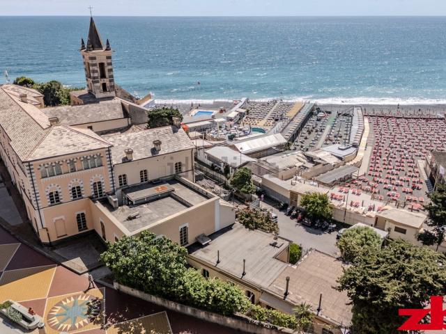 Villetta indipendente in vendita di 98 m² in Lungomare Lombardo