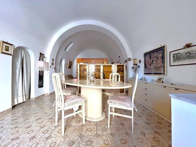 Villetta indipendente in vendita di 98 m² in Piazza Camillo Benso Conte di Cavour