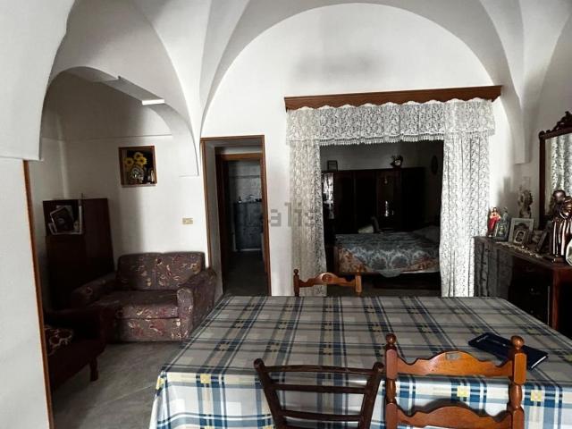 Villetta indipendente in vendita di 98 m² in Via Battisti, 63