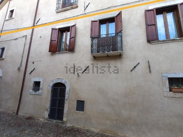 Villetta indipendente in vendita di 98 m² in Via Duca degli Abruzzi