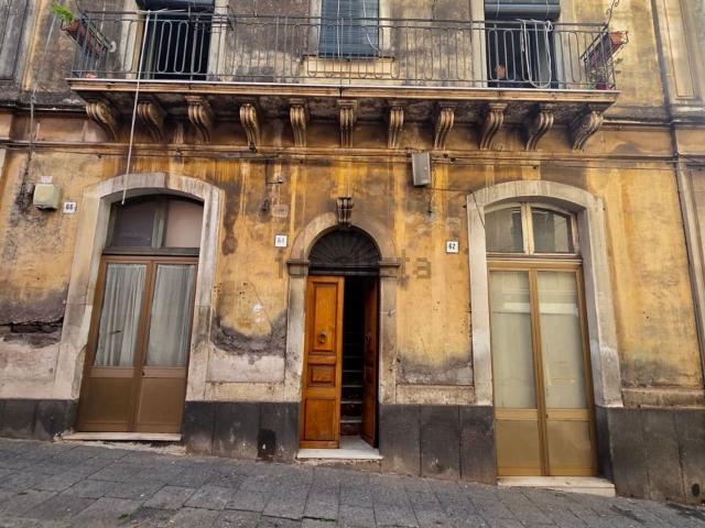 Villetta indipendente in vendita di 99 m² in Via Collegio Pennisi, 64