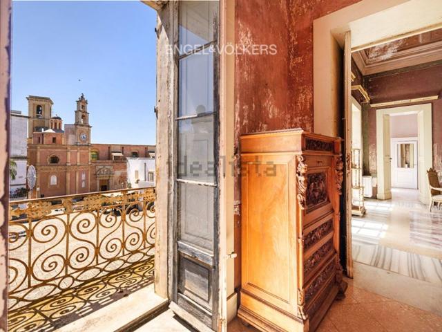 Villetta indipendente in vendita di 1000 m² in Via Lucia la Greca, 14