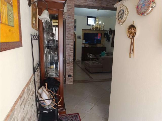 Villetta indipendente in vendita di 100 m²