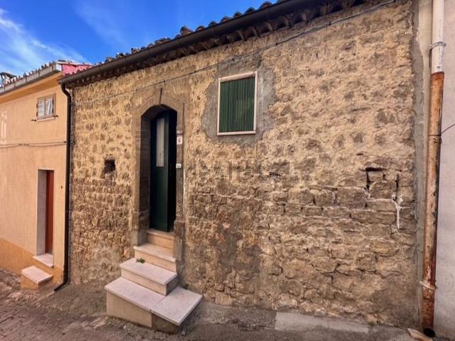 Villetta indipendente in vendita di 100 m² in Traversa I Monte Grappa, 8